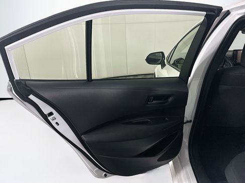 Used 2024 Toyota Corolla LE w/ LE Convenience Package image 25