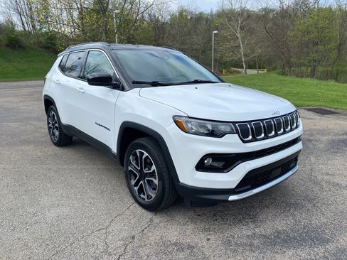 Used 2022 Jeep Compass Limited AWD/4WD image 1