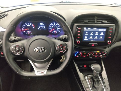 Used 2021 Kia Soul GT-Line FWD image 22