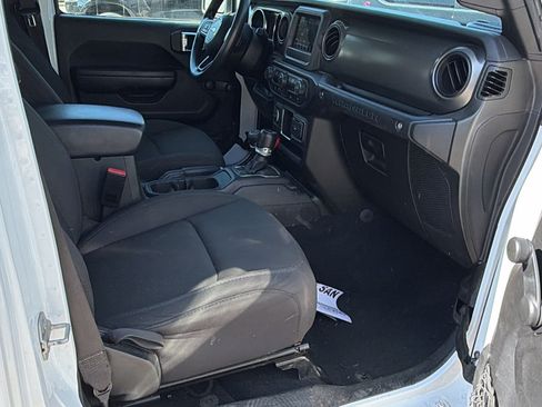 Used 2023 Jeep Wrangler Unlimited Sport AWD/4WD image 19