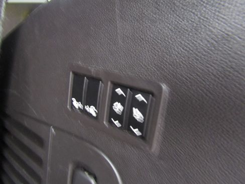 Used 2016 Chevrolet Tahoe LT image 22