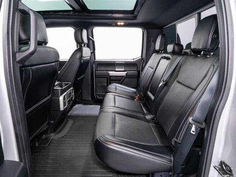 Used 2018 Ford F150 Lariat w/ Equipment Group 502A Luxury AWD/4WD image 42