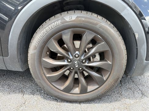 Used 2020 Kia Sorento EX FWD image 9