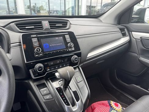 Used 2018 Honda CR-V LX image 2