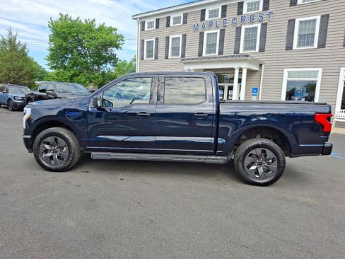 Used 2025 Ford F150 Lightning Flash AWD/4WD image 8