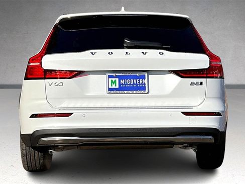 New 2026 Volvo V60 B5 Cross Country Plus w/ Protection Package Premier image 4