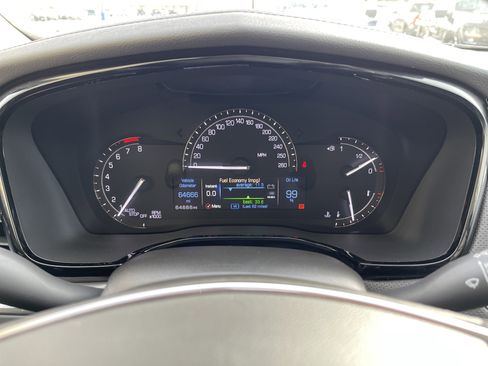 Used 2019 Cadillac XT5 Luxury image 17