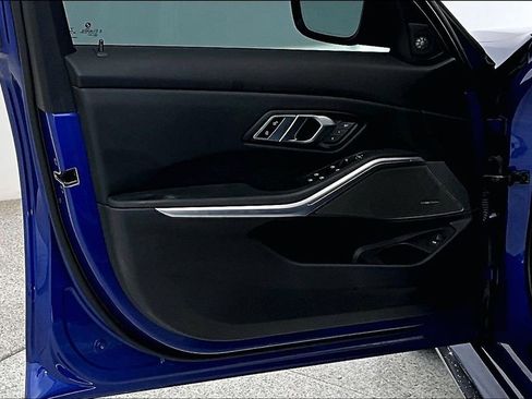 Used 2023 BMW M340i w/ Premium Package image 24