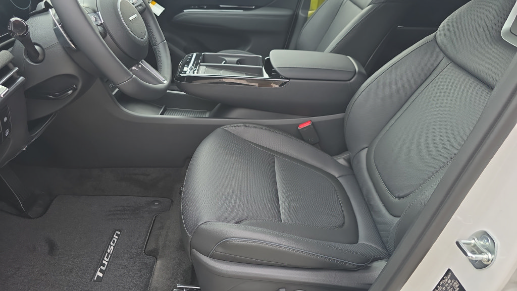 New 2026 Hyundai Tucson Limited AWD/4WD image 13