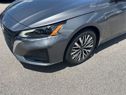 New 2025 Nissan Altima 2.5 SV w/ SV Premium Package image 9