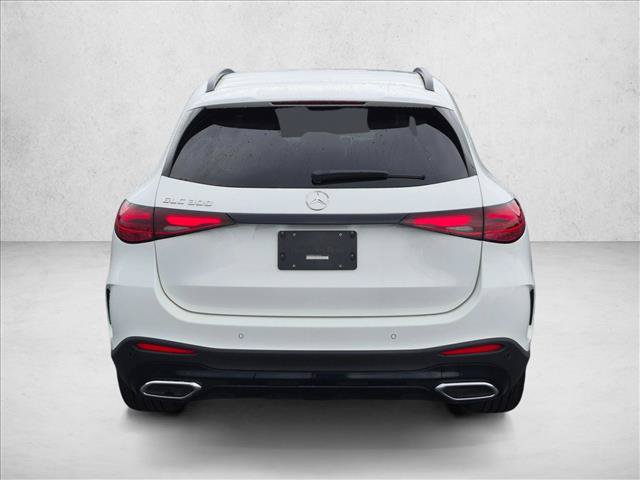 Used 2026 Mercedes-Benz GLC 300 image 6