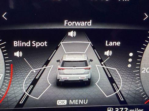 New 2026 Nissan Pathfinder SL image 18