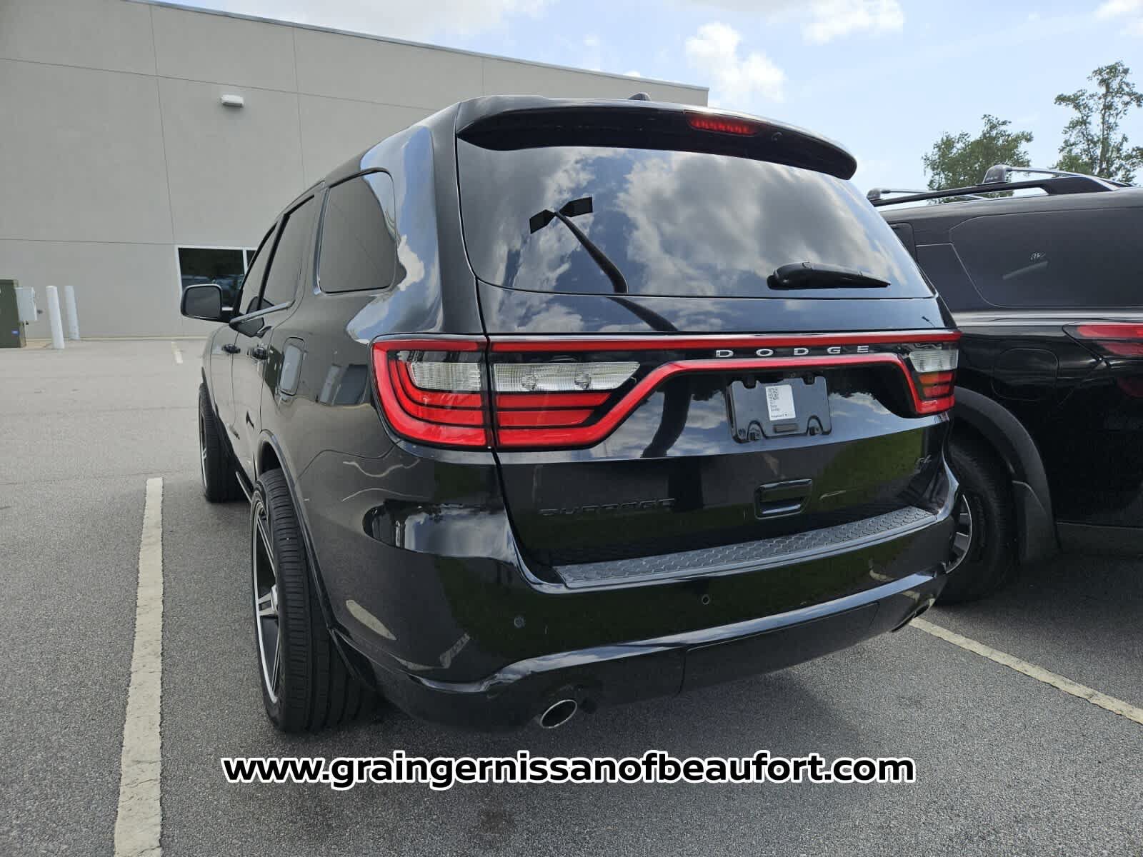 Used 2017 Dodge Durango R/T w/ Blacktop Package RWD image 9