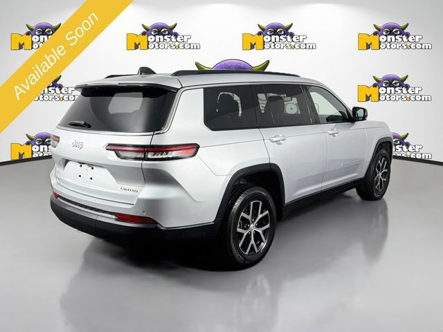 Used 2024 Jeep Grand Cherokee L Limited AWD/4WD image 5