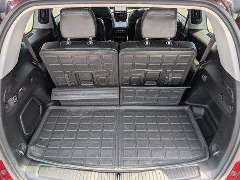 Used 2023 Jeep Grand Cherokee L Limited w/ Black Appearance Package RWD image 14
