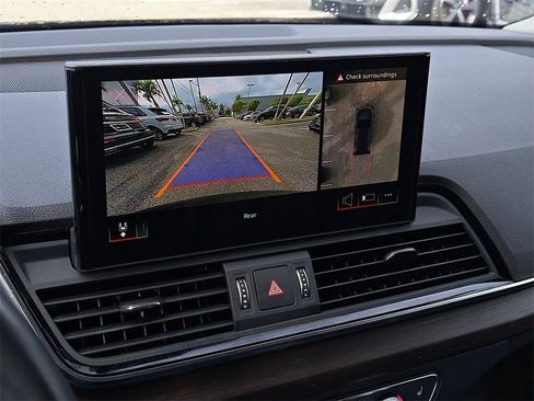 Certified 2023 Audi Q5 2.0T Premium Plus w/ Premium Plus Package image 13