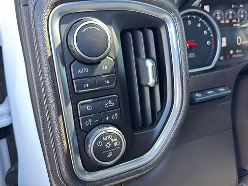 Used 2019 Chevrolet Silverado 1500 LTZ w/ LTZ Plus Package image 26