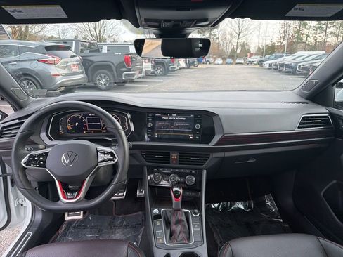 Used 2023 Volkswagen Jetta GLI Autobahn image 19