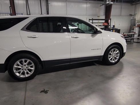 Used 2018 Chevrolet Equinox LT FWD image 5