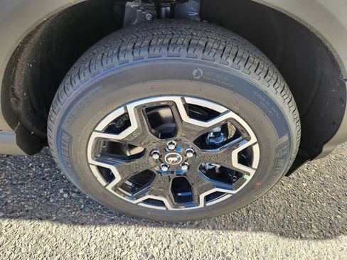 New 2025 Ford Bronco Sport Outer Banks w/ Outer Banks Tech Package+ image 18