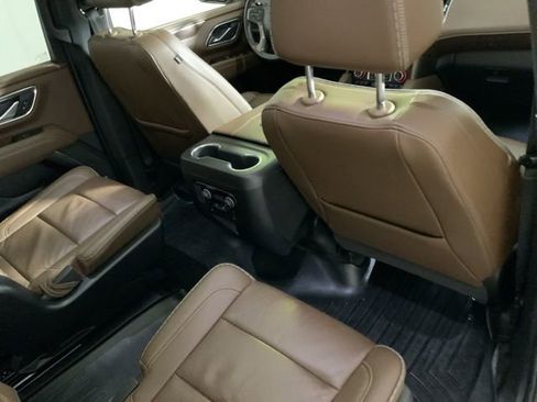 Used 2022 Chevrolet Tahoe High Country AWD/4WD image 38