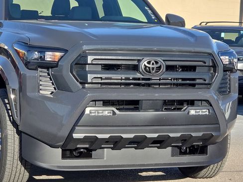 Used 2026 Toyota Tacoma SR5 RWD image 8