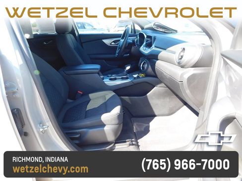 Used 2021 Chevrolet Blazer LT FWD image 17