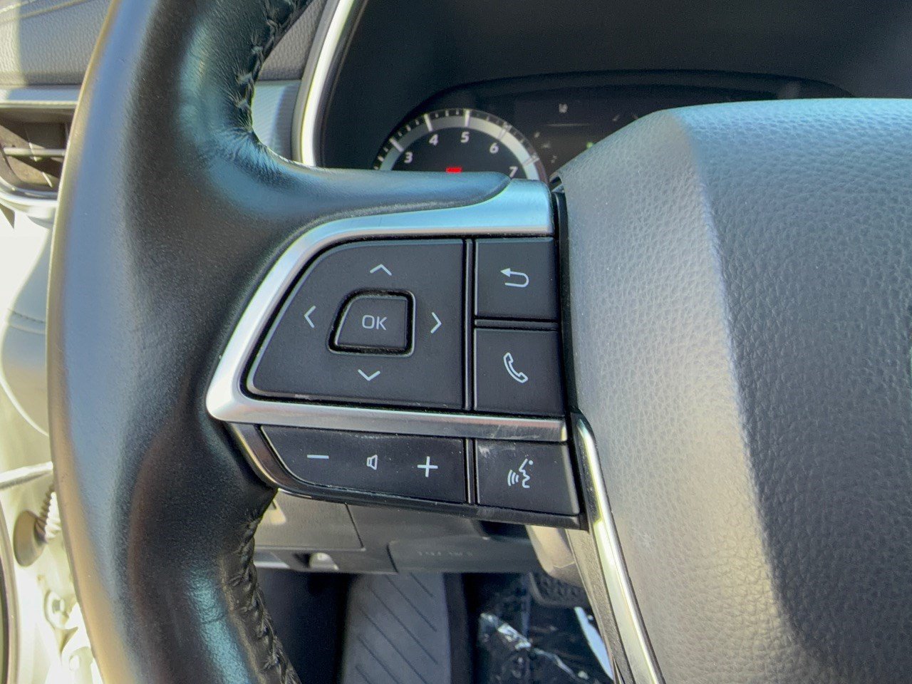 Used 2021 Toyota Highlander Platinum AWD/4WD image 18
