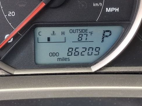 Used 2015 Toyota RAV4 XLE AWD/4WD image 20