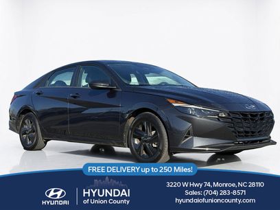 Certified 2023 Hyundai Elantra SEL w/ Cargo Package