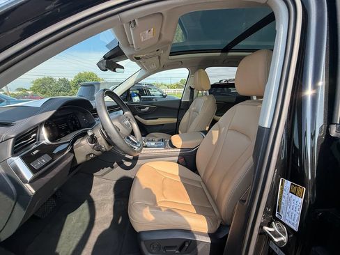 Used 2025 Audi Q7 3.0T Premium Plus AWD/4WD image 12