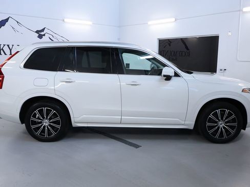 Used 2020 Volvo XC90 T6 Momentum image 8