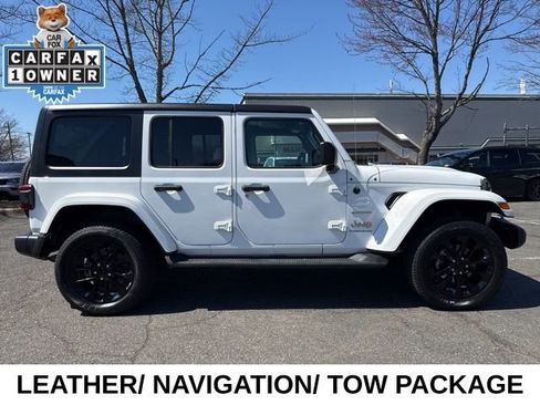 Used 2023 Jeep Wrangler Unlimited Sahara w/ Cold Weather Group AWD/4WD image 14