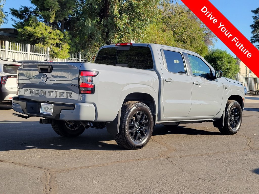 Used 2026 Nissan Frontier SV w/ Tow Package AWD/4WD image 4
