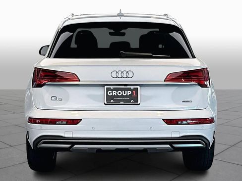Certified 2023 Audi Q5 2.0T Premium w/ Convenience Package image 4