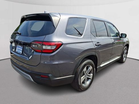 Certified 2024 Honda Pilot EX-L image 11