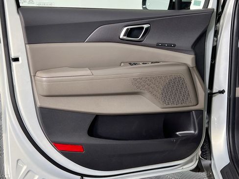 New 2025 Kia Carnival SX FWD image 20