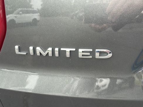 Used 2019 Ford Explorer Limited w/ Class III Trailer Tow Package AWD/4WD image 29