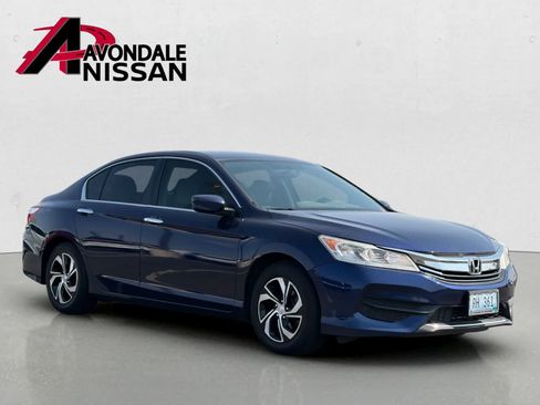 Used 2017 Honda Accord LX image 4