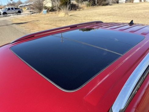 Used 2022 Ford Explorer King Ranch w/ Class IV Trailer Tow Package image 12