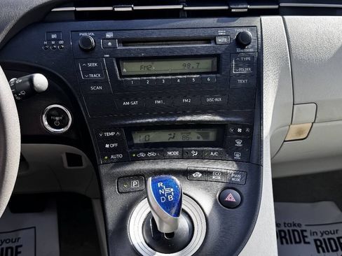 Used 2010 Toyota Prius FWD image 16