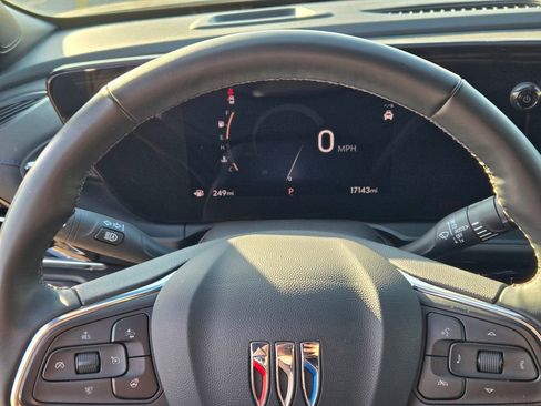 Used 2025 Buick Envista Sport Touring w/ Convenience I Package image 42