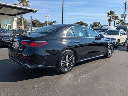 Used 2025 Mercedes-Benz E 350 Sedan image 4