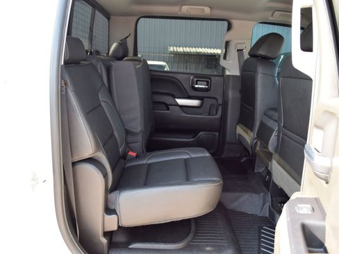 Used 2018 Chevrolet Silverado 1500 LT w/ All Star Edition AWD/4WD image 22