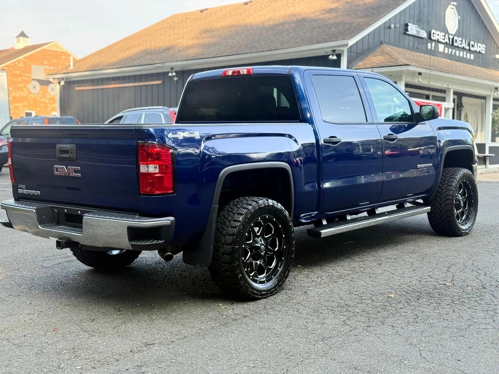 Used 2014 GMC Sierra 1500 4x4 Crew Cab w/ Sierra Appearance Package image 7