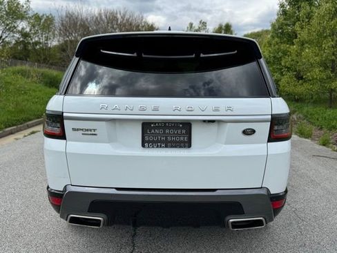 Used 2018 Land Rover Range Rover Sport HSE AWD/4WD image 6