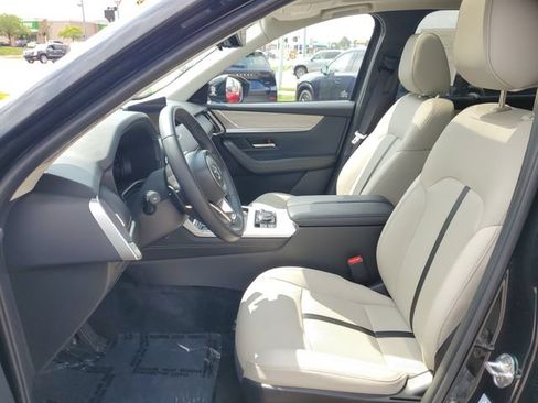 Certified 2025 MAZDA CX-70 Plug-In Hybrid w/ Premium Pkg AWD/4WD image 12