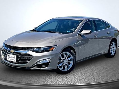 Used 2024 Chevrolet Malibu LT FWD image 1