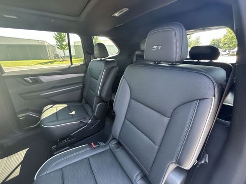 New 2026 Buick Enclave Sport Touring w/ Power Package image 26