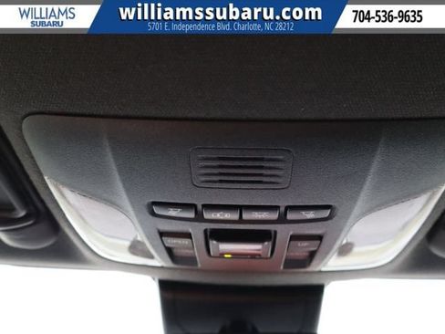 Used 2021 Toyota Corolla SE w/ SE Premium Package FWD image 31